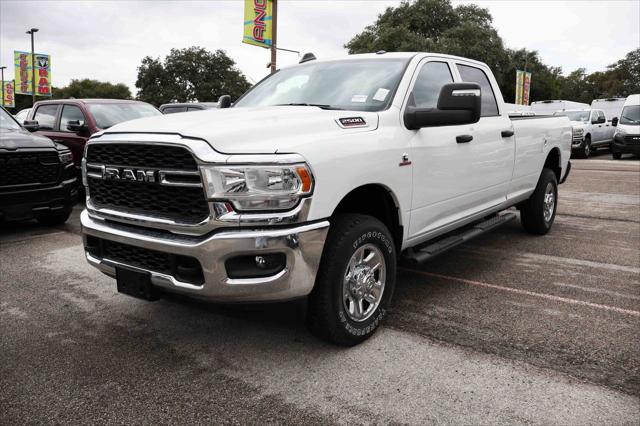 2024 RAM Ram 2500 RAM 2500 TRADESMAN CREW CAB 4X4 8 BOX