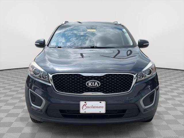 2017 Kia Sorento 2.4L LX 2017 Kia Sorento 2.4L LX