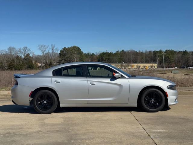 2022 Dodge Charger SXT RWD