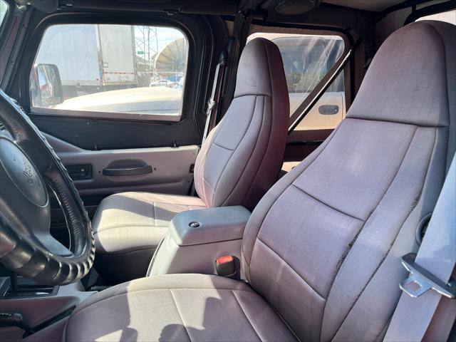 1998 Jeep Wrangler Sport 1998 Jeep Wrangler Sport