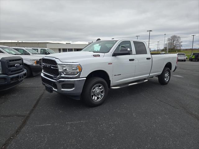 2022 RAM 2500 Tradesman Crew Cab 4x4 8 Box