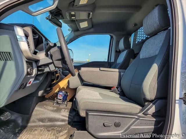 2023 Ford F-550 XLT