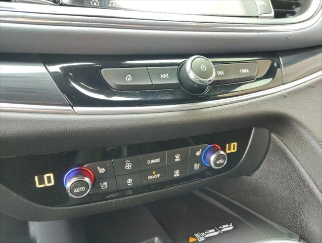 2022 Buick Enclave FWD Premium