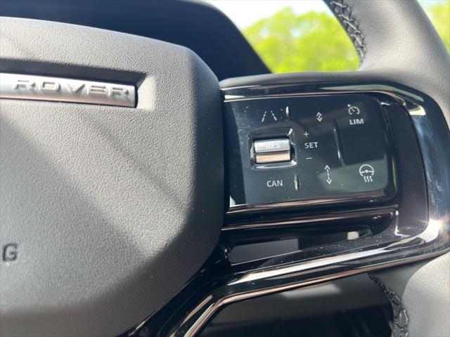 2025 Land Rover Range Rover Evoque Dynamic SE