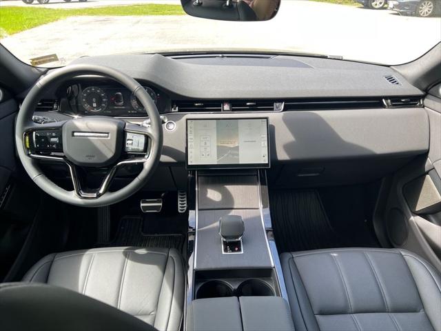 2025 Land Rover Range Rover Evoque Dynamic SE