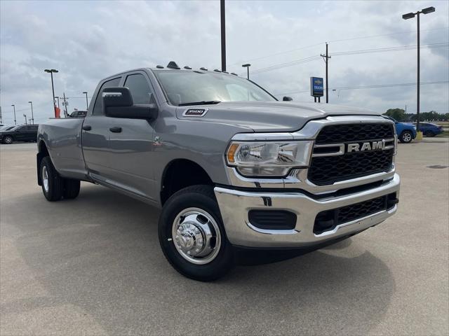 2024 RAM Ram 3500 RAM 3500 TRADESMAN CREW CAB 4X4 8 BOX