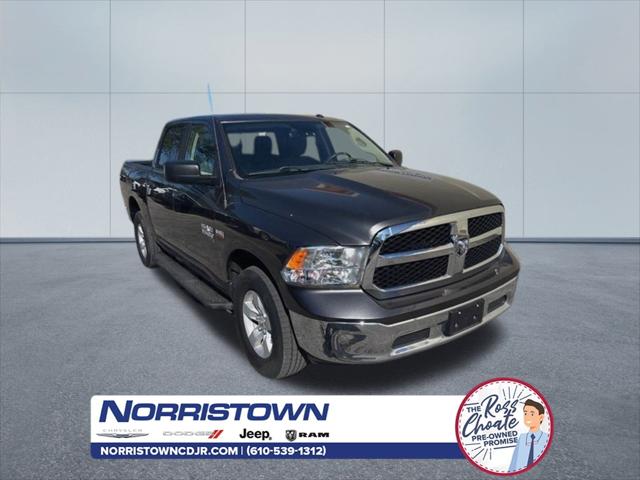 2019 RAM 1500 Classic SLT Crew Cab 4x4 57 Box