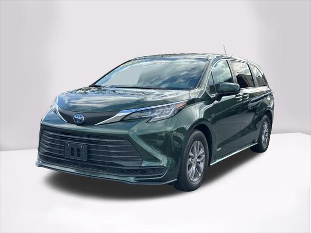 2021 Toyota Sienna LE