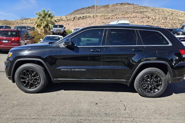 2023 Jeep Grand Cherokee L Laredo 4x2