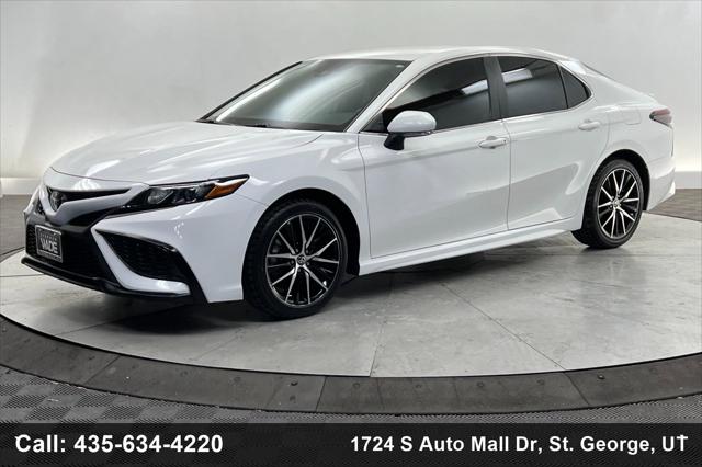 2023 Toyota Camry SE AWD