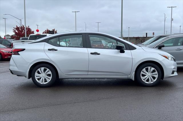 2021 Nissan Versa S Xtronic CVT