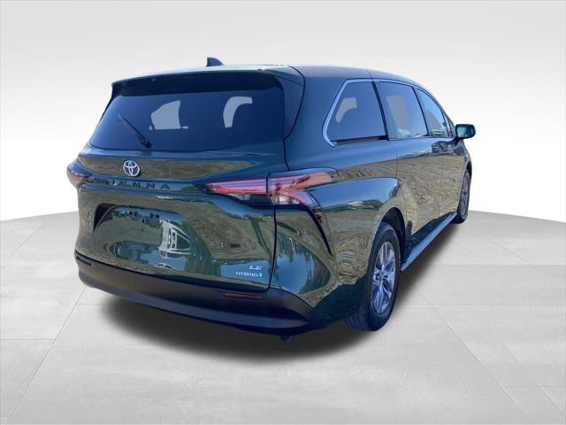 2021 Toyota Sienna LE