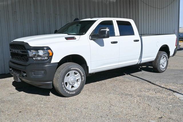 2024 RAM Ram 3500 RAM 3500 TRADESMAN CREW CAB 4X4 8 BOX