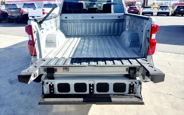 2024 Chevrolet Silverado 1500 4WD Crew Cab Short Bed LT