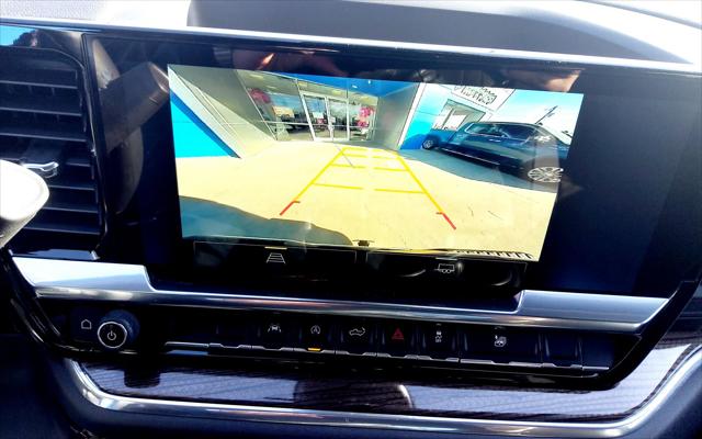 2024 Chevrolet Silverado 1500 4WD Crew Cab Short Bed LT