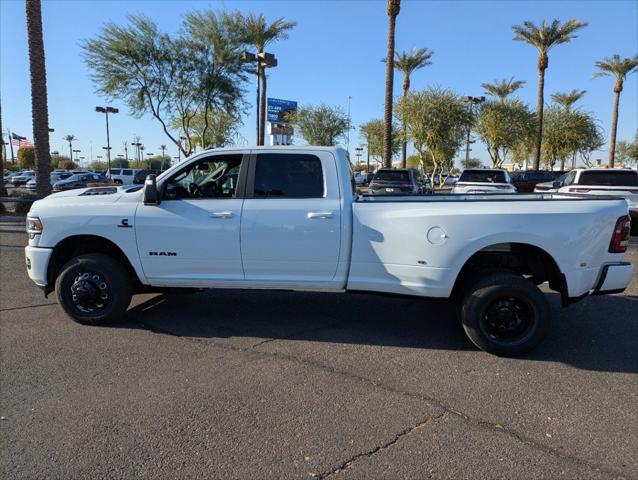 2024 RAM Ram 3500 RAM 3500 LARAMIE CREW CAB 4X4 8 BOX