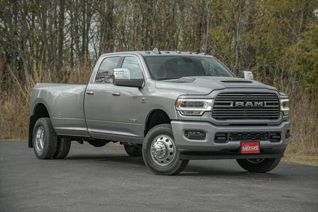 2024 RAM Ram 3500 RAM 3500 LARAMIE CREW CAB 4X4 8 BOX