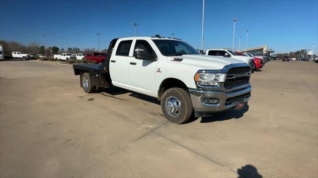 2024 RAM Ram 3500 Chassis Cab RAM 3500 TRADESMAN CREW CAB CHASSIS 4X4 60 CA