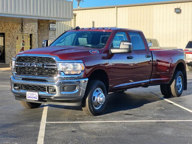 2024 RAM Ram 3500 RAM 3500 TRADESMAN CREW CAB 4X4 8 BOX