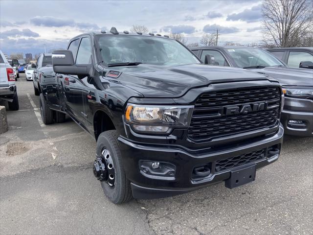 2024 RAM Ram 3500 RAM 3500 BIG HORN CREW CAB 4X4 8 BOX