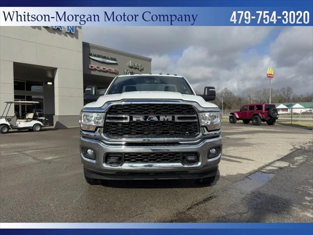 2024 RAM Ram 3500 Chassis Cab RAM 3500 TRADESMAN CHASSIS REGULAR CAB 4X4 60 CA