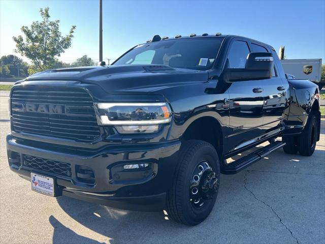 2024 RAM Ram 3500 RAM 3500 LARAMIE MEGA CAB 4X4 64 BOX