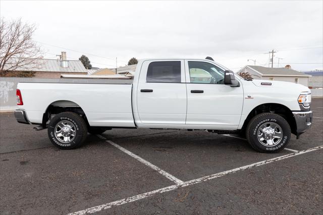 2024 RAM Ram 2500 RAM 2500 TRADESMAN CREW CAB 4X4 8 BOX