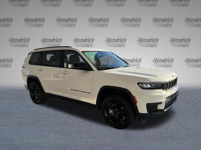 2023 Jeep Grand Cherokee L Altitude 4x4