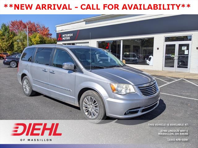 2013 Chrysler Town and Country Touring-L