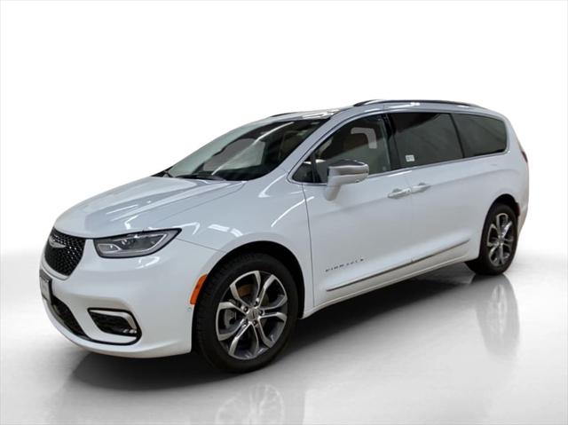 2022 Chrysler Pacifica Pinnacle AWD