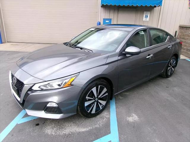 2022 Nissan Altima SV FWD for sale in Mt Pleasant, PA