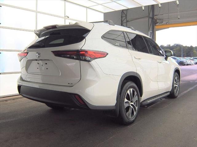2021 Toyota Highlander XLE 2021 Toyota Highlander XLE