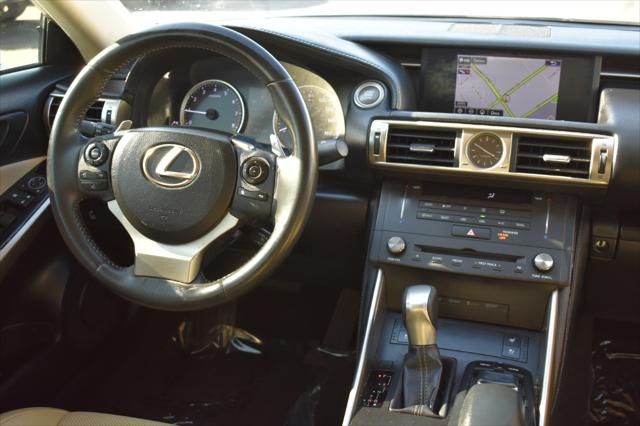 2015 Lexus IS 250 Crafted Line