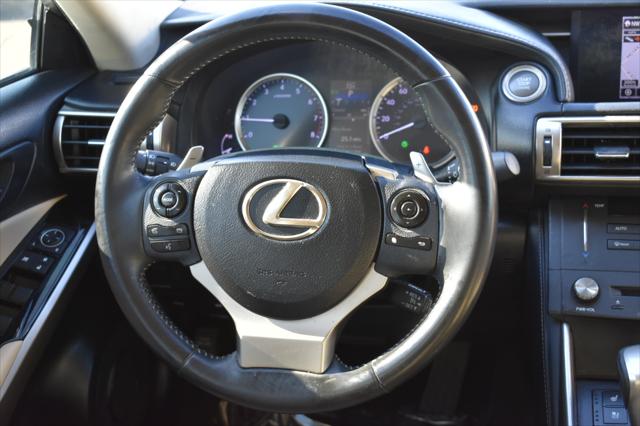 2015 Lexus IS 250 Crafted Line
