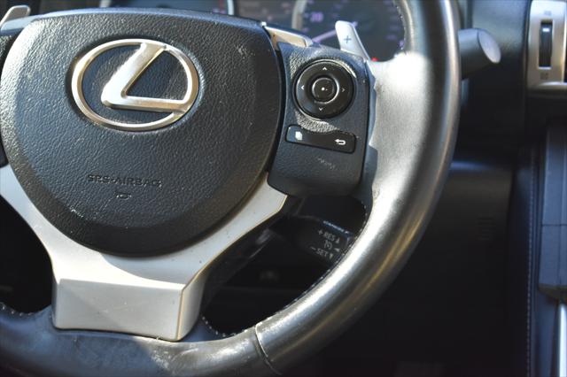 2015 Lexus IS 250 Crafted Line