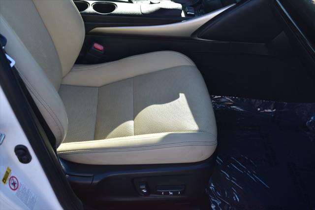 2015 Lexus IS 250 Crafted Line