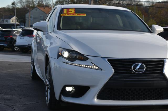 2015 Lexus IS 250 Crafted Line