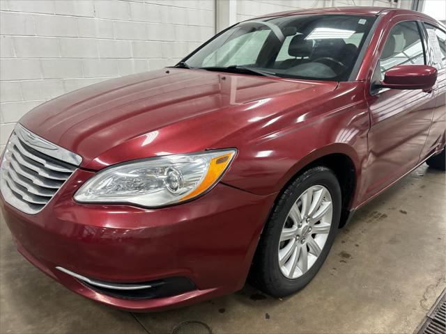 Used 2012 Chrysler 200 For Sale in Wilmington, OH
