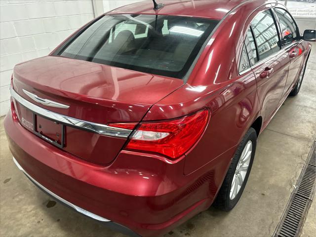 Used 2012 Chrysler 200 For Sale in Wilmington, OH