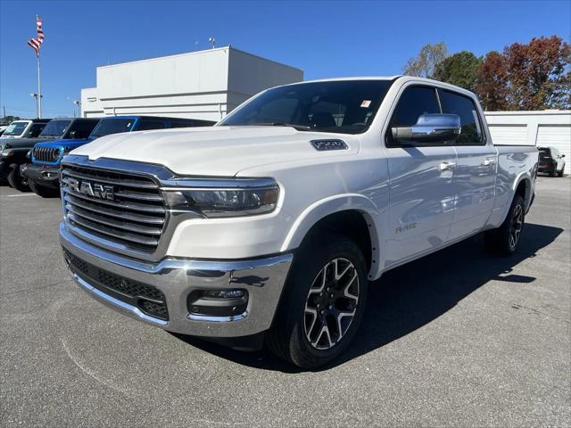 2025 RAM Ram 1500 RAM 1500 LARAMIE CREW CAB 4X4 64 BOX
