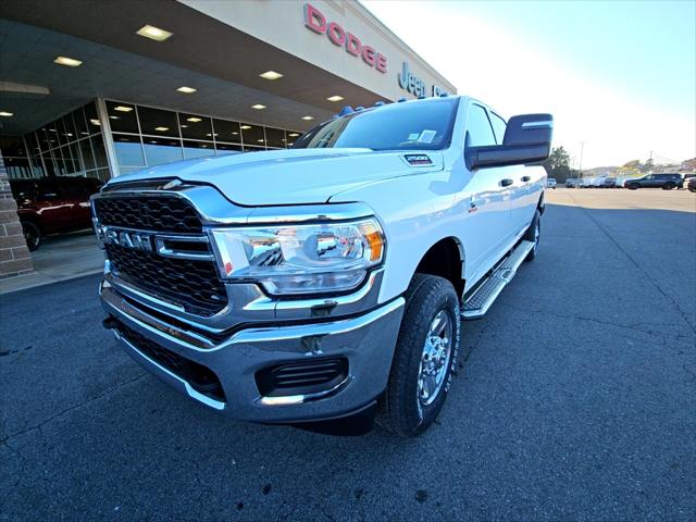 2024 RAM Ram 2500 RAM 2500 TRADESMAN CREW CAB 4X4 8 BOX