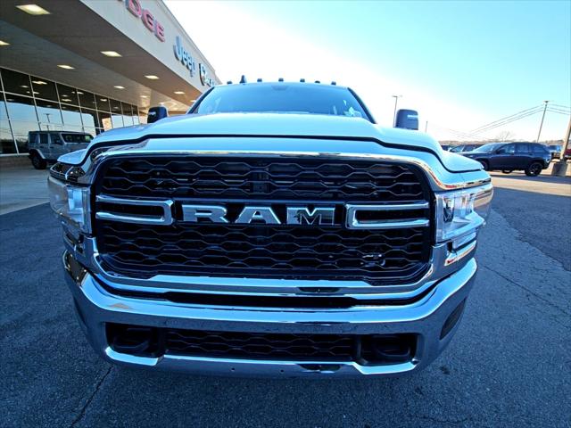 2024 RAM Ram 2500 RAM 2500 TRADESMAN CREW CAB 4X4 8 BOX