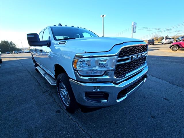 2024 RAM Ram 2500 RAM 2500 TRADESMAN CREW CAB 4X4 8 BOX