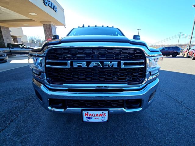 2024 RAM Ram 3500 RAM 3500 TRADESMAN CREW CAB 4X4 64 BOX