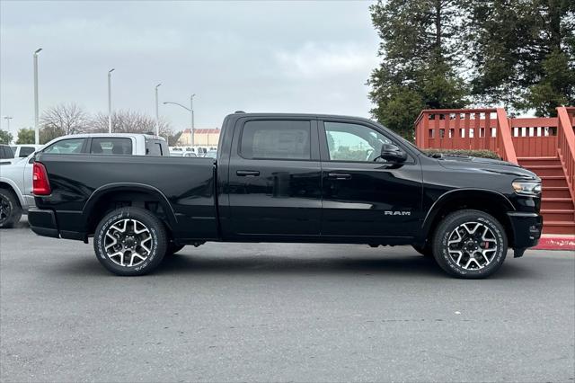 2025 RAM Ram 1500 RAM 1500 LARAMIE CREW CAB 4X4 64 BOX