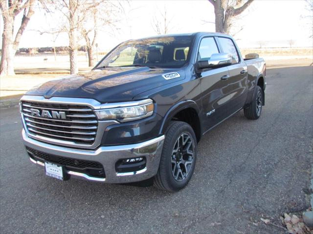 2025 RAM Ram 1500 RAM 1500 LARAMIE CREW CAB 4X4 64 BOX