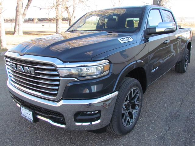2025 RAM Ram 1500 RAM 1500 LARAMIE CREW CAB 4X4 64 BOX