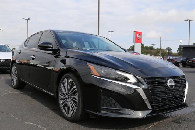 2025 Nissan Altima SL FWD