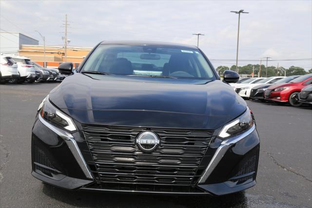 2025 Nissan Altima SL FWD