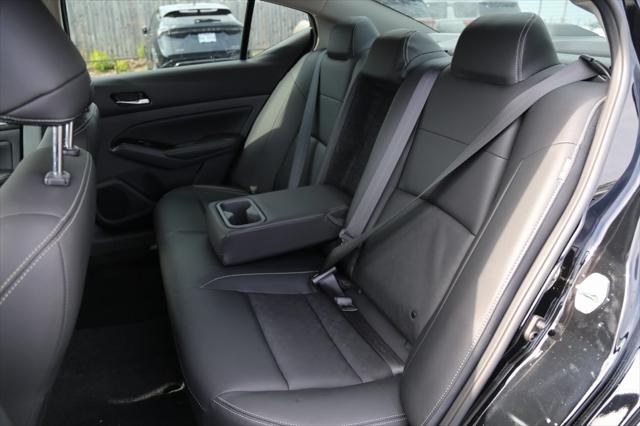 2025 Nissan Altima SL FWD